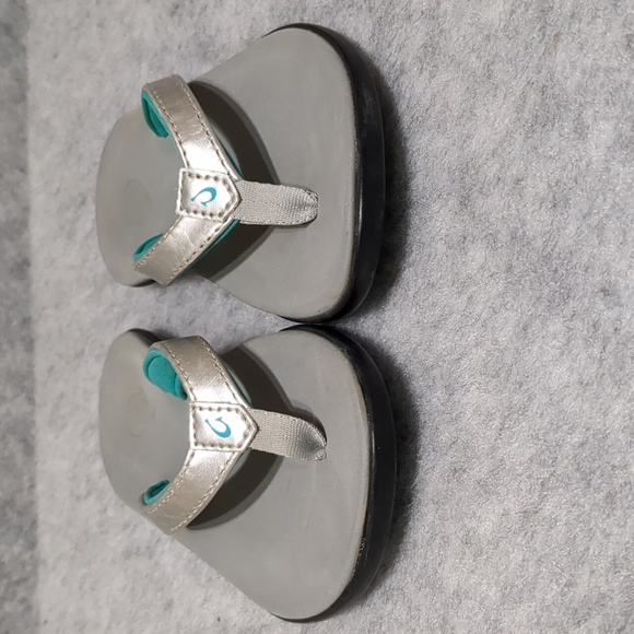 OluKai Ho’Opio Flip Flop sandals Size 11 Toddler - Picture 2 of 6